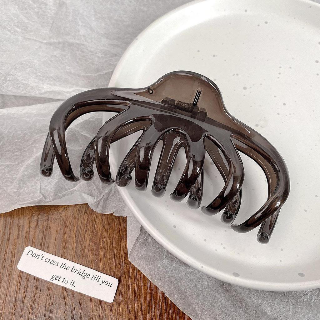 Large Retro Jelly Color Octopus Hair Claw for Women - Elegant French Hair Clip for Thick Hair, Perfect for Buns.