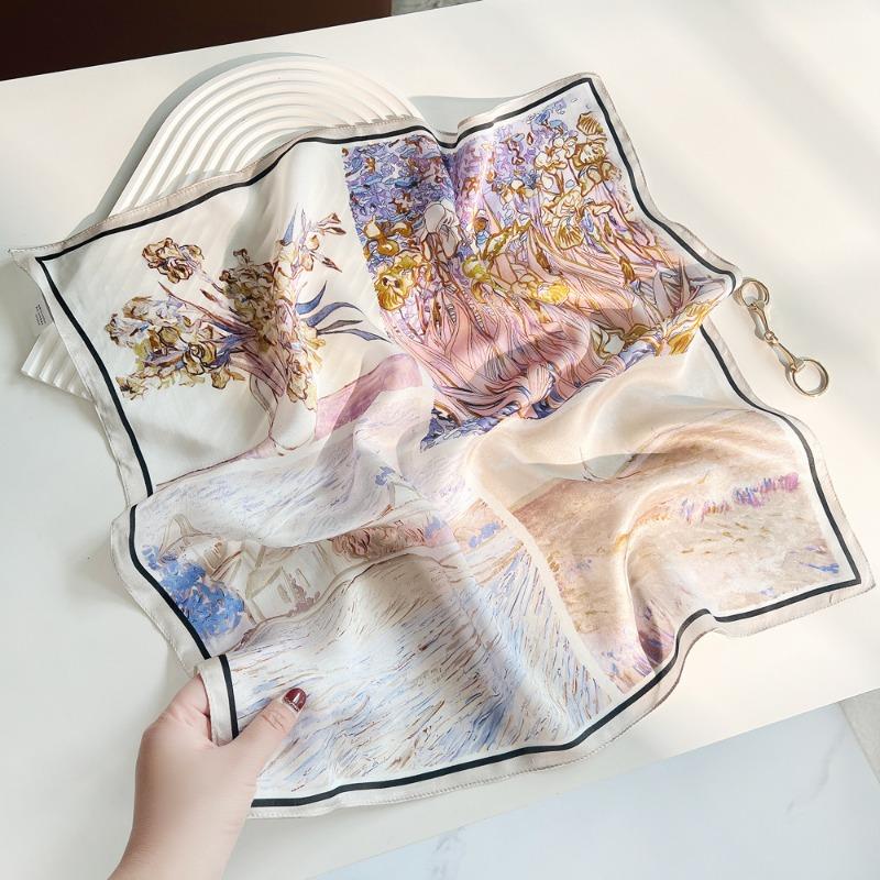Spring new magnolia floral silk small square scarf women's high-end mulberry silk silk scarf scarf elegant silk scarf gift