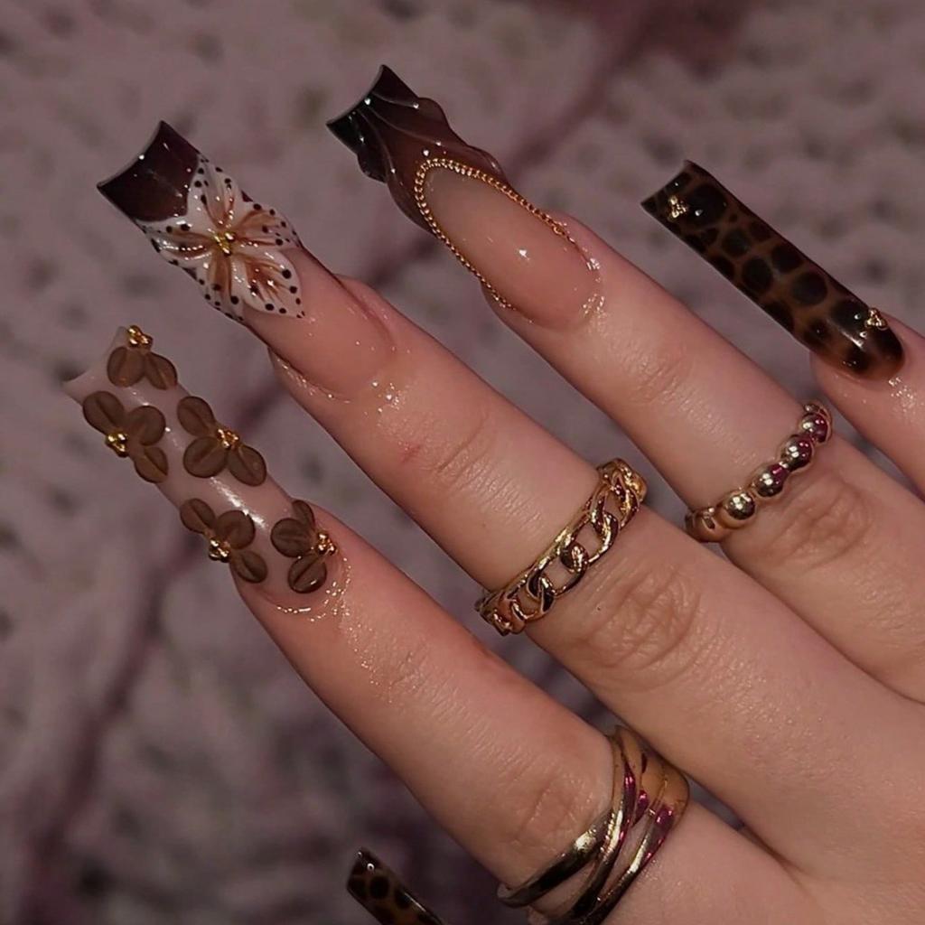 24 Stuks Lange Vierkante Press-On Nagels Frans Blauw Glitter Bloemen Design Plak Op Kunstnagels Voor Vrouwen Draagbare Manicure Tips