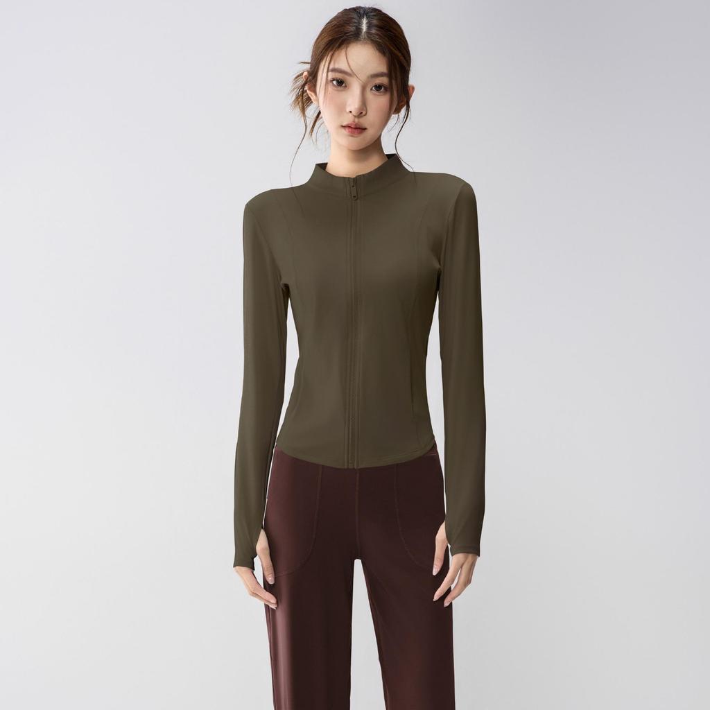 Full-Zip Yoga Suit with Pockets: Slimming Long Sleeve Top for Running & Fitness