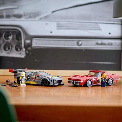 LEGO Speed Champion Chevrolet Corvette C8.R Race Car & 1968 Chevrolet Corvette 76903