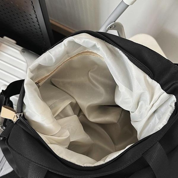 Unisex Large Capacity Messenger Bag - Korean & Japanese Style Student Commuter Shoulder Bag