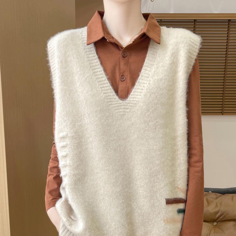 Pure Wool V-Neck Knit Vest - Versatile, Solid Color, Loose Fit, Sleeveless Pullover Cardigan