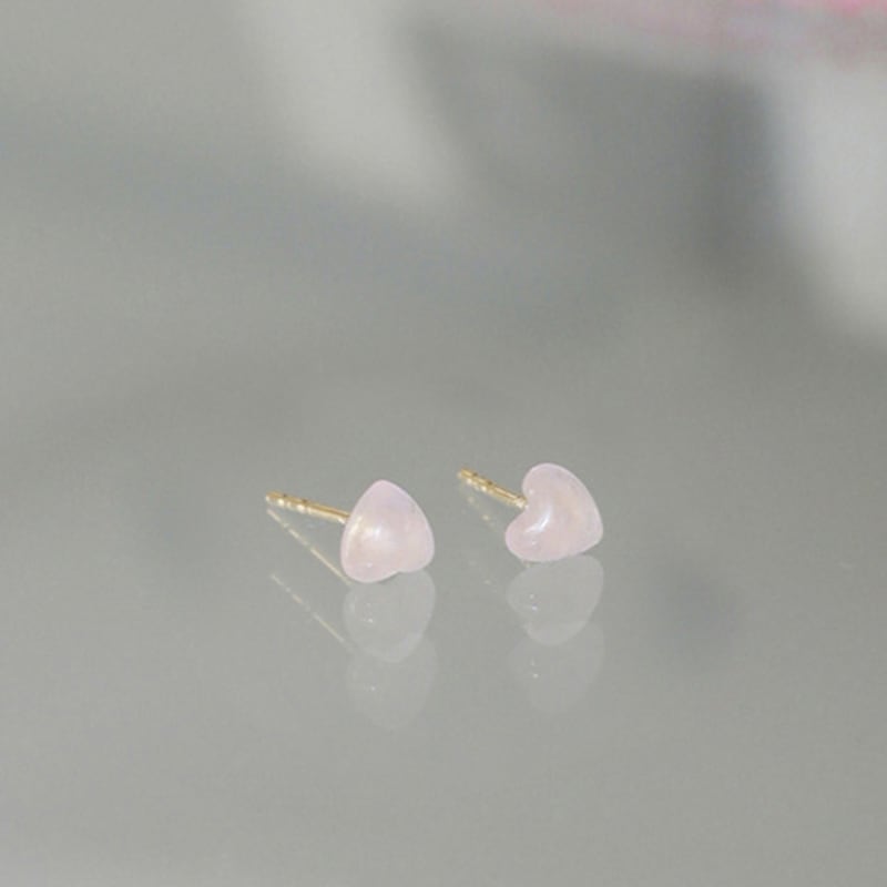 Modernlike 14k Gold Pink Quartz Crystal Heart Earrings