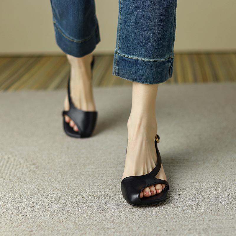 

модные летние босоножки на низком каблуке женская обувь квадратный носок толстый 2024 новые модные сексуальные туфли-лодочки вечерние туфли сандалии прогулочные женские туфли сапатос 34 чёрный