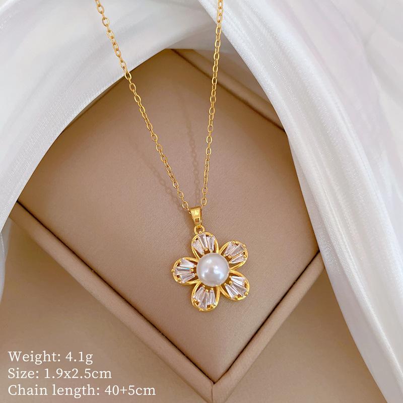 Necklace Earrings Set Light Luxury Full Diamond Five-Leaf Flower Pearl Personality Temperament Banquet Earrings Necklace Group