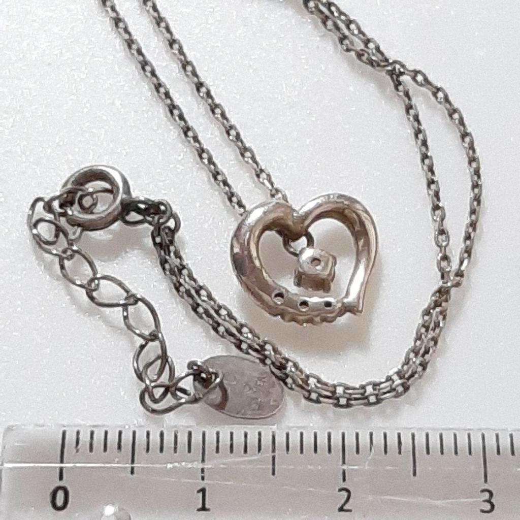 Used Necklace Pendant SILVER 4 Yondoshi Heart Stone Silver
