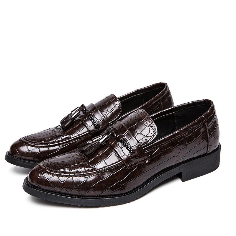 

Мода 2025, повседневный молодежный тренд, мягкие и удобные, легкие, универсальные, нескользящие, износостойкие мужские кожаные туфли 44 коричневый