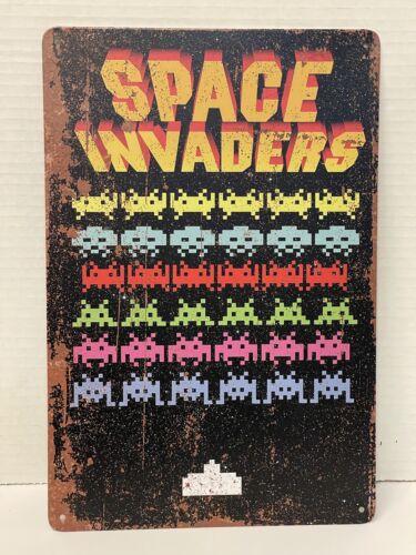 space invaders arcade poster Metal Tin Sign Retro Rustic Look Game Room NewAluminumtin sign 20x30cm（7.8x11.8inch）
