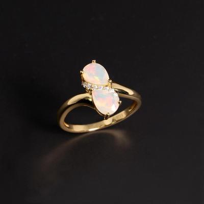 Anello in argento sterling 925 con opale naturale, alla moda e dallo stile semplice, adatto per le donne da indossare tutti i giorni come gioiello raffinato da regalo.