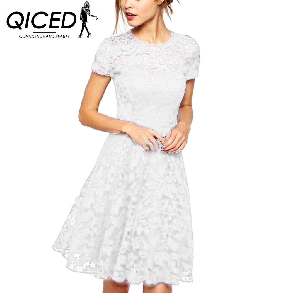 

Очаровательное платье QICED из тонкого кружева с круглым вырезом и короткими рукавами S белый