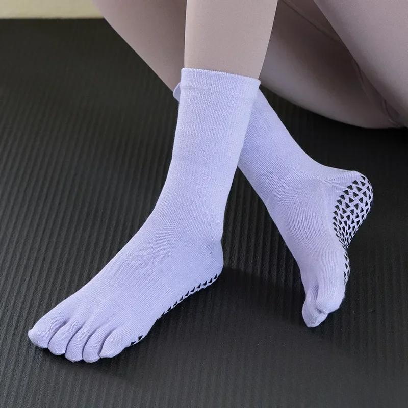 Five Finger Split Toe Yoga Socks Women Professional Pilates Socks Cotton Anti Slip Mid Tube Indoor Dance Fitness Sports Socks