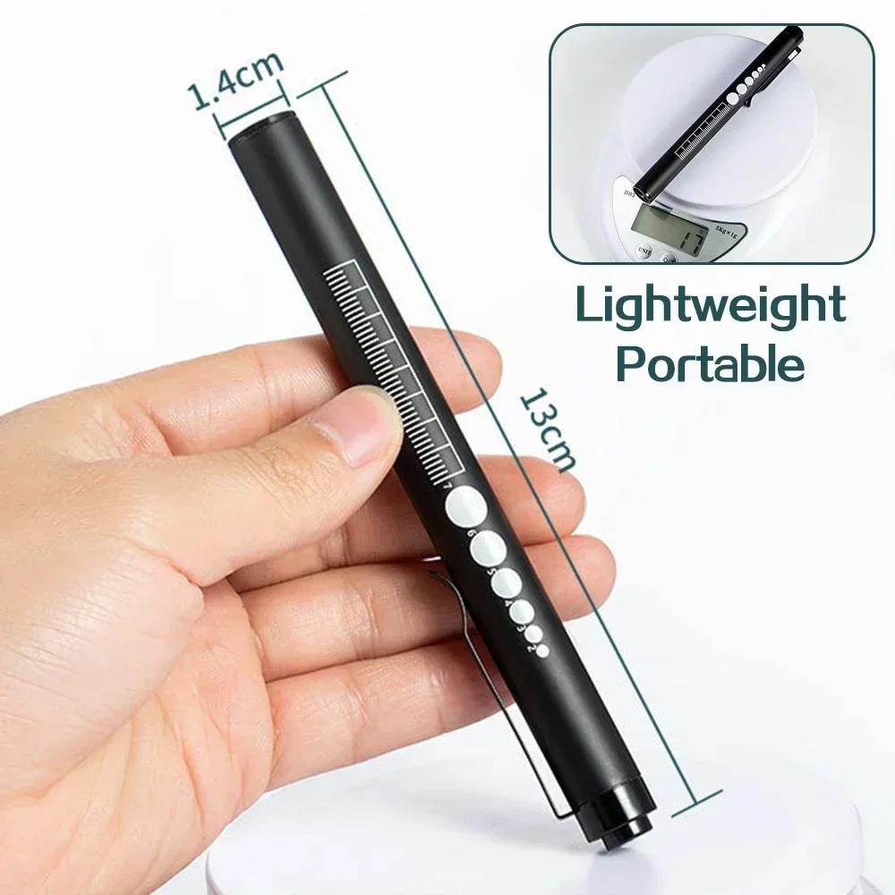 Luce Medica Portatile 2 in 1 First Aid Penna Torcia LED con Misuratore Pupillare Luce da Lavoro per Medico Infermiere Diagnosi