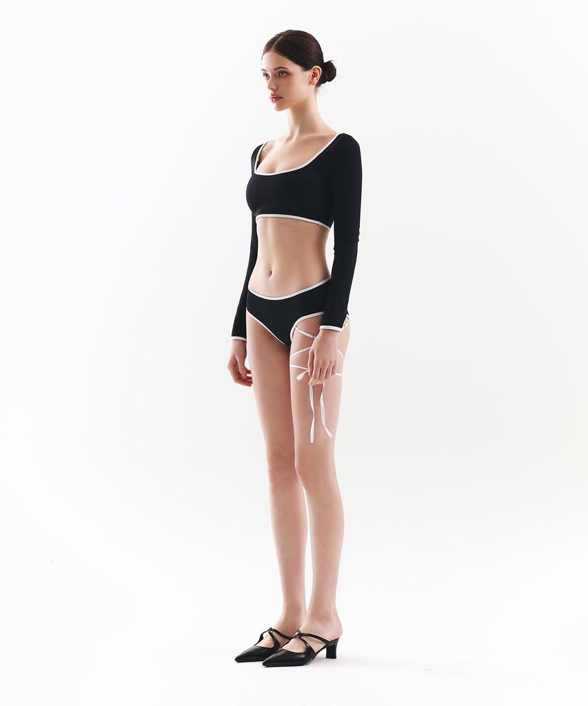 VINAJ Cross Ribbon Line Low Bikini Panties (Black)