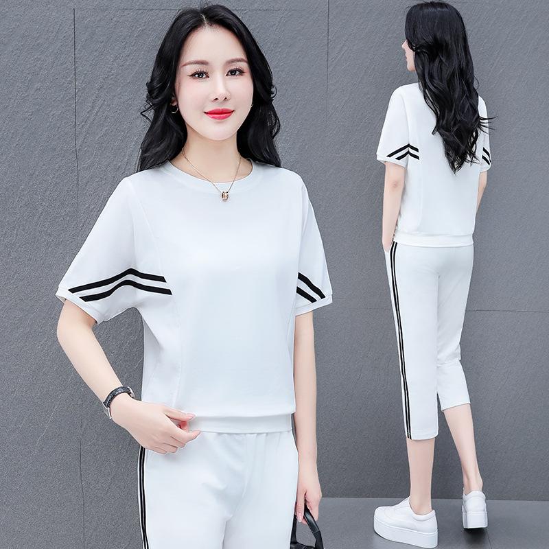 Women's Summer Fashion Cotton Sportswear Set: Batwing Shirt & Mid-Length Pants