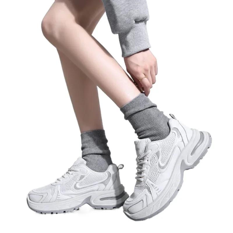 

2024 Кроссовки Женские Туфли На Плоской Платформе Женская Обувь Серые Повседневные Кроссовки Женские Кроссовки На Массивной резинке Женская Обувь D63 35 белый