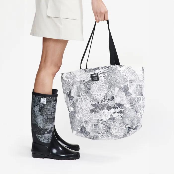 Aigle x MNHN Printed Tote Bag AIS24WTOT001BLP