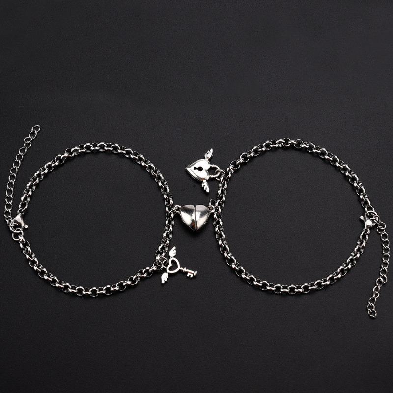 

Taigang Couple Bracelets - Stainless Steel Simple Heart-shaped Magnets Attracting Each Other - Lock Keys - Men s and Women s Bracelets Pair Pearl