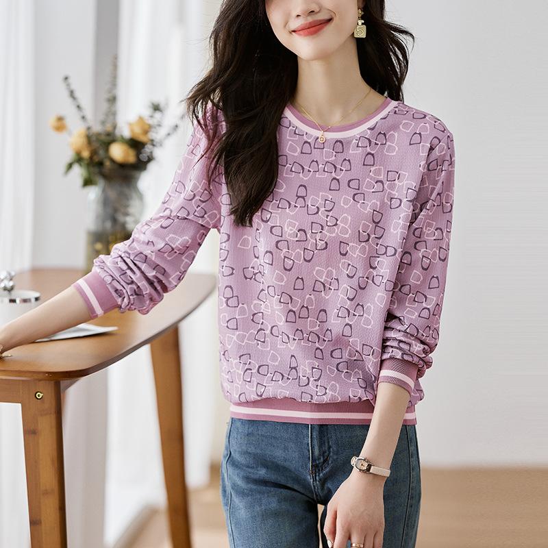 New Spring Casual Long-sleeved Base Shirt Loose Temperament Pullover Versatile Round Neck Slim Top