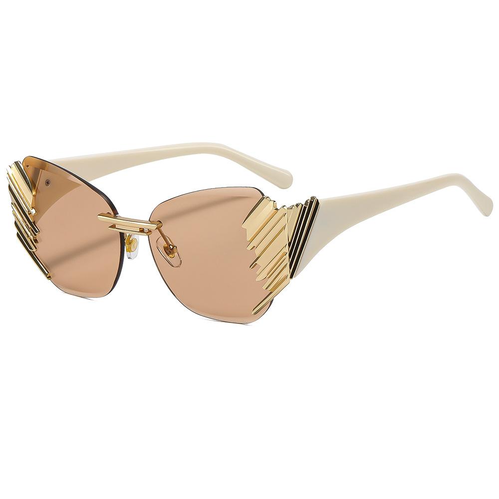 

Y2K Cat Eye Luxury Sunglasses Women For Men 2026 New Vintage Brand Designer Punk Sun Glasses Popular Wing Lens Rimless Eyewear As the photo шампанського