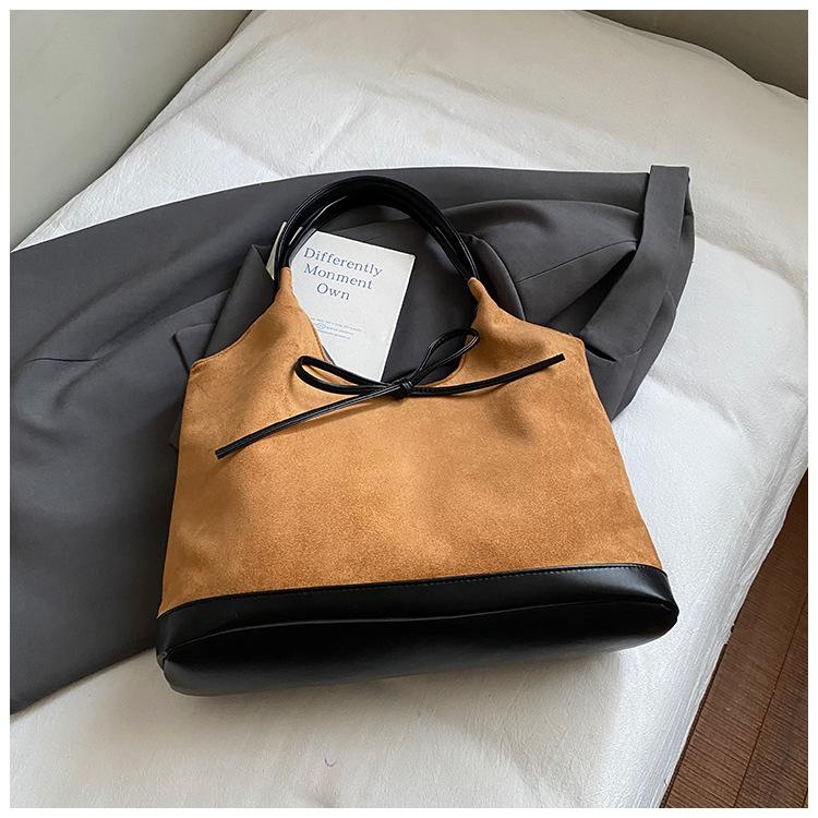 

Повседневная сумка большой вместимости для поездок на работу, женская новая осенне-зимняя замшевая сумка через плечо, портативная сумка-тоут