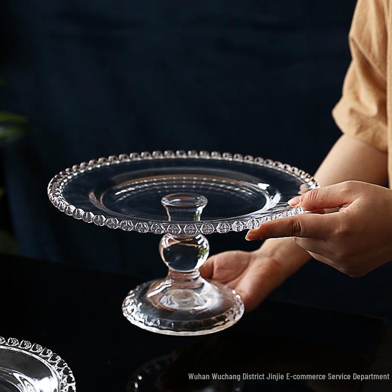 Heart-Shaped Glass Footed Dessert Plate with Dust Cover