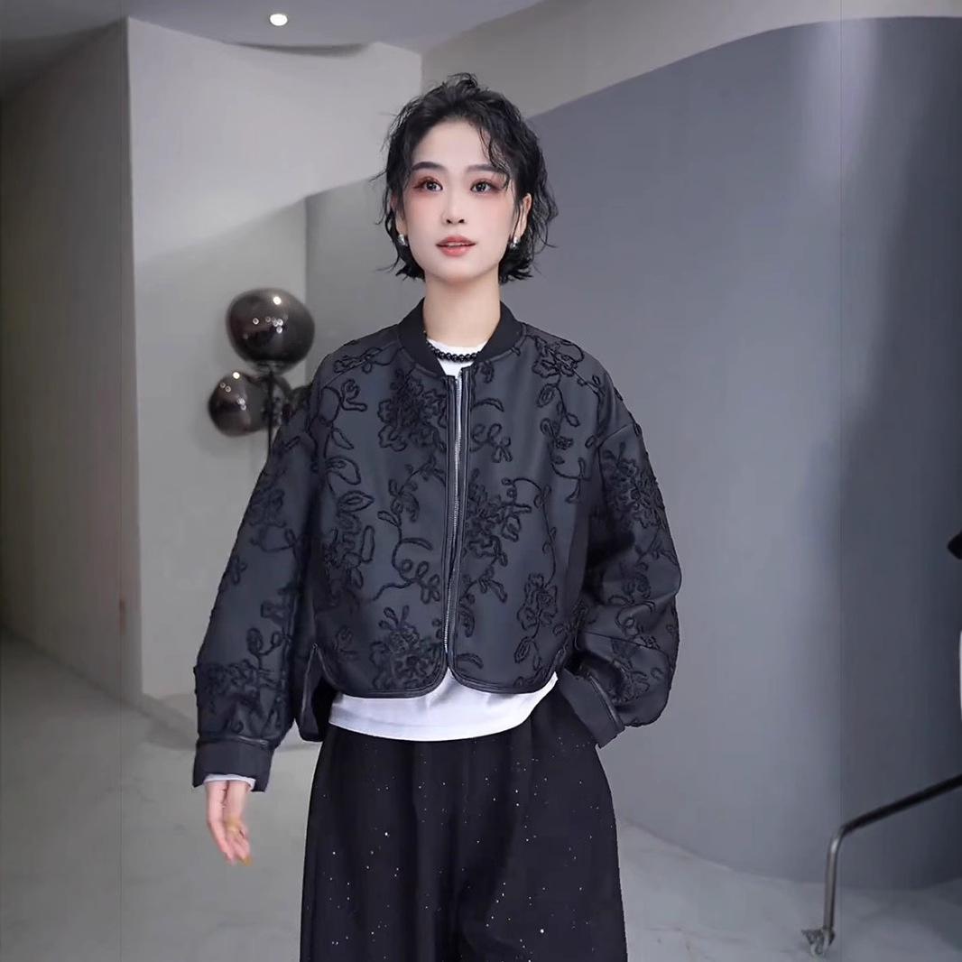 

2025 Spring European High-End Loose Slimming Long Sleeve Korean Style Zipper Jacket M