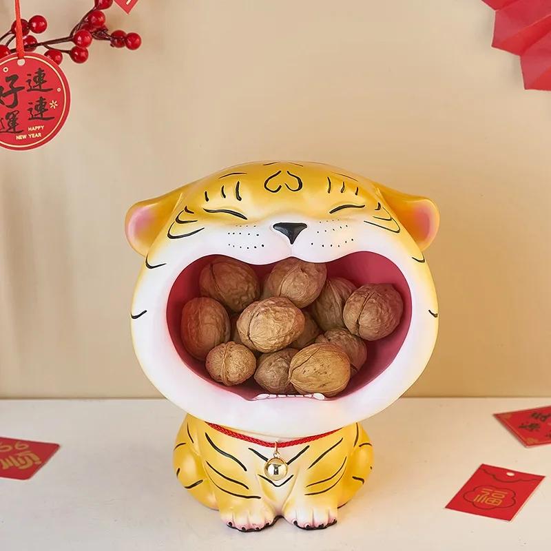 Cute Tiger 2022 Lucky Cat Figurines Money Box Tray Snack Food Storage Holder Desk Ornaments Chinese New Year Home Decoration
