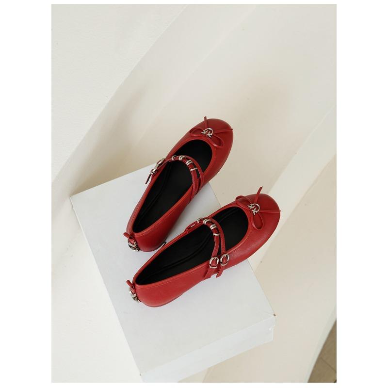 

Sweet bow soft sole red round head small leather shoes flat ballet single shoes women s word belt Mary Jane shoes 40