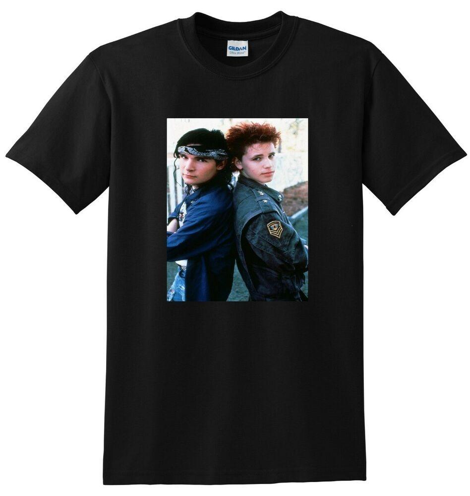 

Футболки унисекс Dream A Little Dream Corey Feldman Haim Coreys