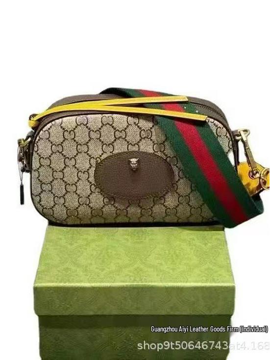 

Жіноча полотняна сумка-ланцюжок для камери G Family з логотипом голови тигра, колекція 2025 17707956604