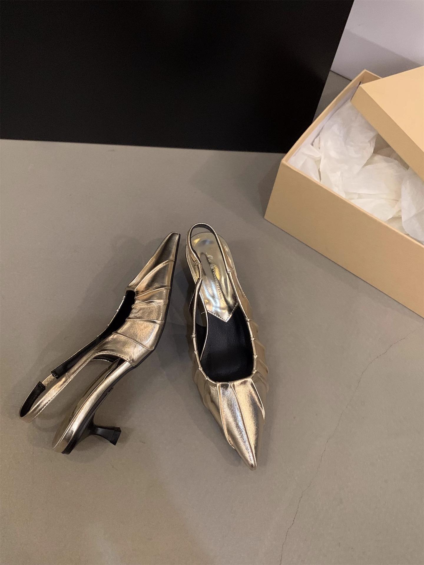 

Женские серебристые босоножки на высоком каблуке с пряжкой, модельные туфли, новые тапочки с открытой пяткой, летние туфли-лодочки 2024 года, повседневные шлепанцы Zapatos 35 золотой