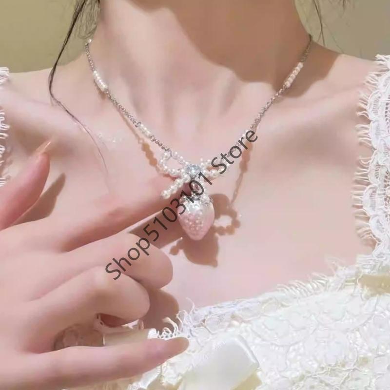 Sweet Strawberry Bowknot Pearls Pendant Necklace Elegant Beaded Neck Jewelry Piece For Women Girls Gift