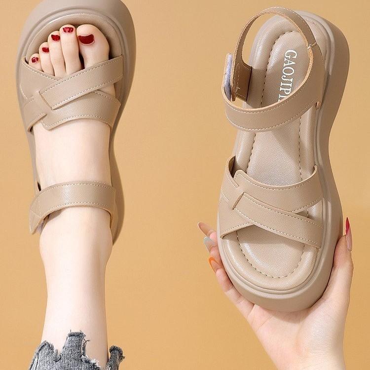 Summer New Outer Wear Casual Versatile Light Non-slip Shoes Platform Sandals Women's Word with Beach Shoes