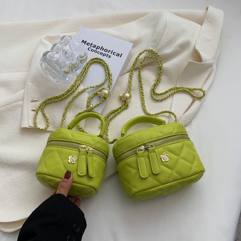 Versatile Handbag Women's New Chain Shoulder Messenger Bag