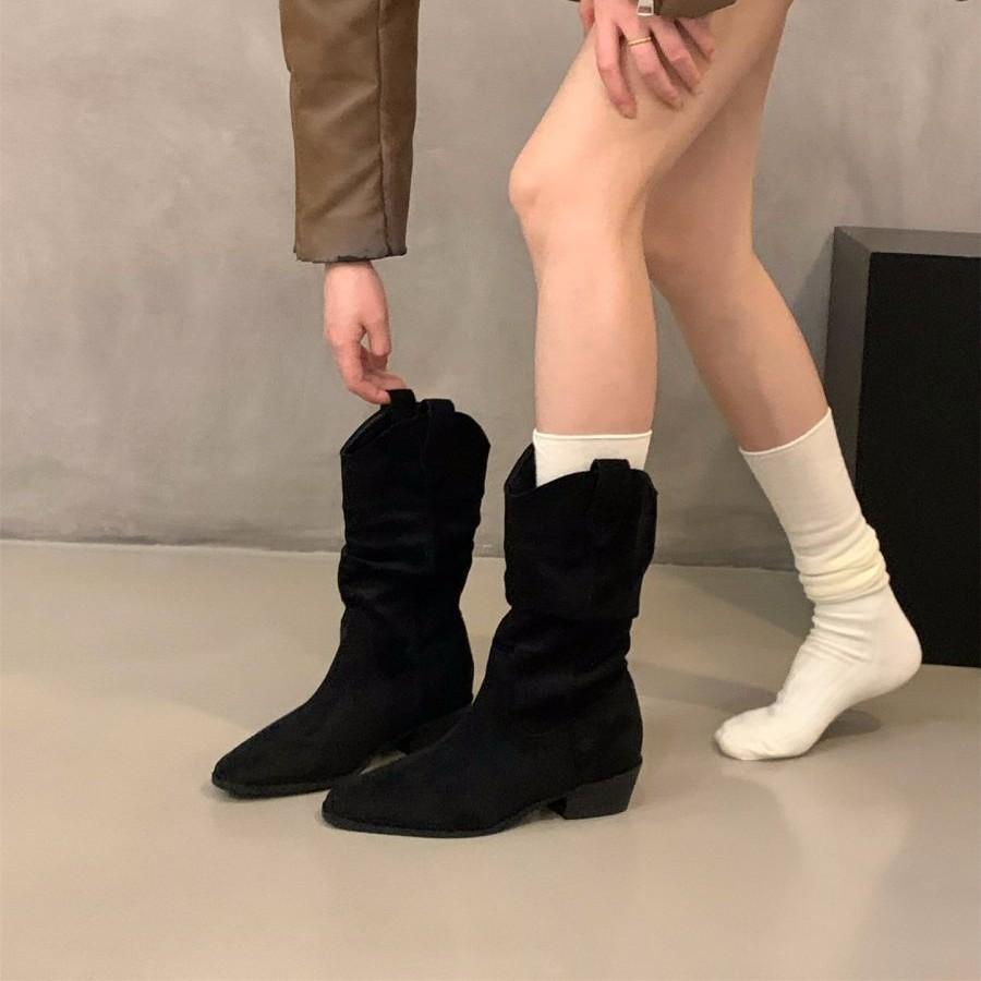 Coarse Heel Khaki Suede Pile Medium Knight Boots Women's Boots 2025 Autumn and Winter Pointed V-mouth Skinny Short Boots