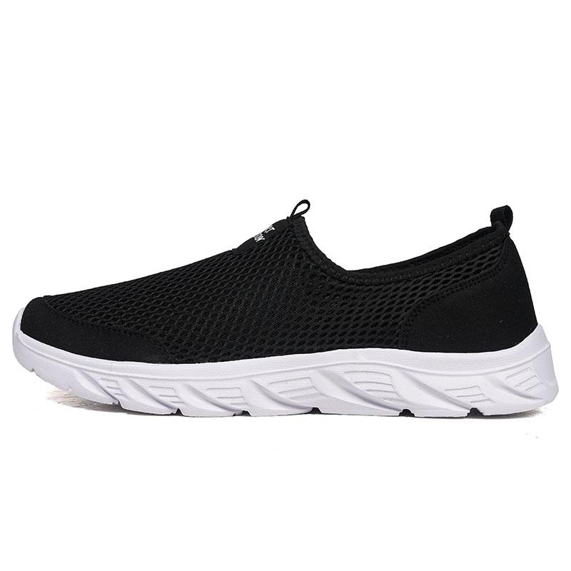 Lightweight Men Casual Shoes Breathable Slip On Male Casual Sneakers Anti-slip Men's Flats Outdoor Walking Shoes Size 39-47