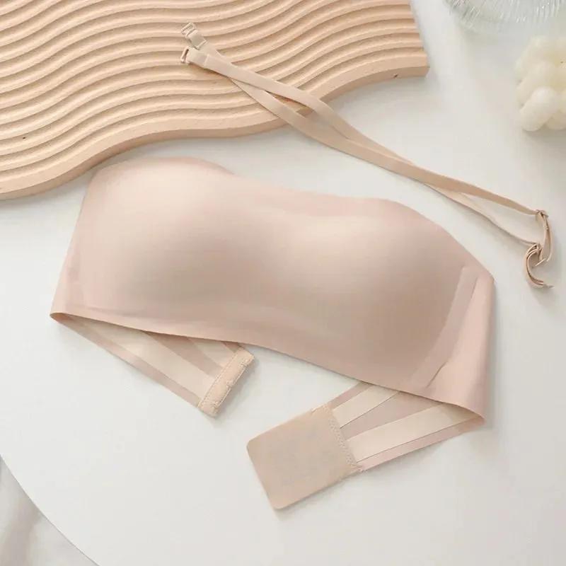 Seamless Strapless Bra Soft Wireless Bandeau with Side Support and Light Padding for Everyday Comfort and Shaping