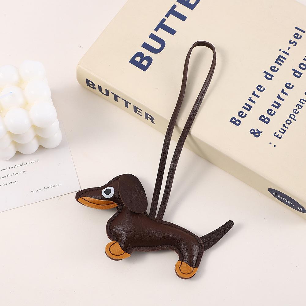 High-value PU dachshund dog pendant cute leather puppy bag pendant exquisite niche DIY keychain lanyard
