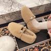 Women wearing Mao Mao shoes outside 2025 autumn and winter new late evening wind pedal warm soft-soled Doudou shoes women's flat cotton shoes