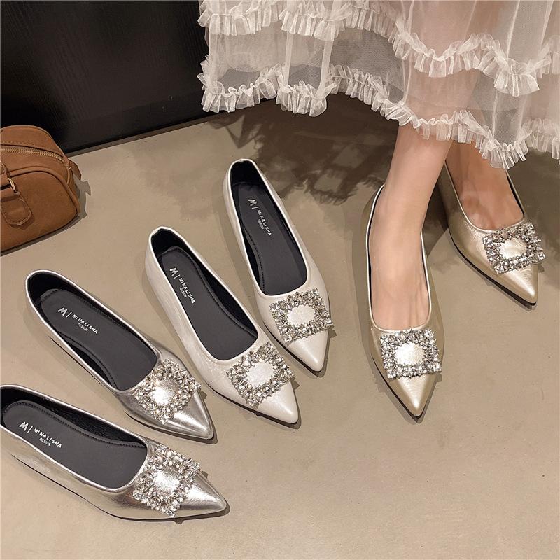 Inner Height Increase French Single Shoes Women's Shoes Spring and Autumn 2025 New Rhinestone Buckle Fairy Style with Skirt Temperament Ladyshoes