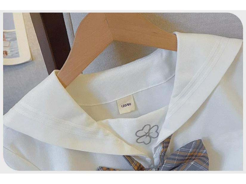 Dívčí jarní/podzimní školní uniforma JK uniforma – dvoudílná s krátkou sukní