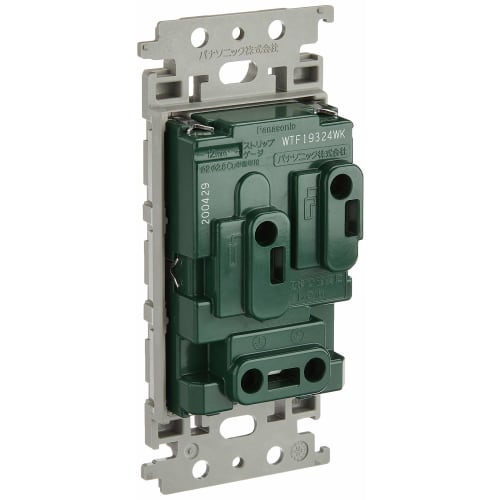 Panasonic 15A/20A grounded outlet with embedded earth terminal 250V with insulation frame White WTF19324WK