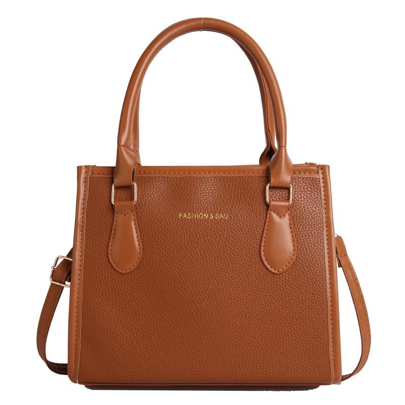 

Fashionable Ladies Handbags - Commuter Tote Bag- Versatile and Stylish Crossbody Bag коричневий