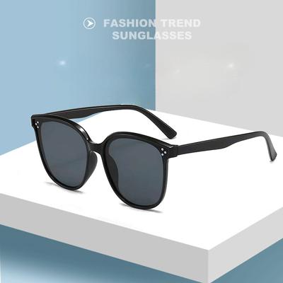 Nowe okulary przeciwsłoneczne damskie wysokiej jakości okulary przeciwsłoneczne w stylu retro damskie klasyczne kwadratowe okulary damskie/męskie luksusowe óculos De sol UV400