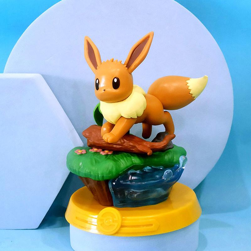 Anime Funism Adventure Eevee Family Suit Jolteon Sylveon Action Figure Collection Model Kids Toy Gift Replica