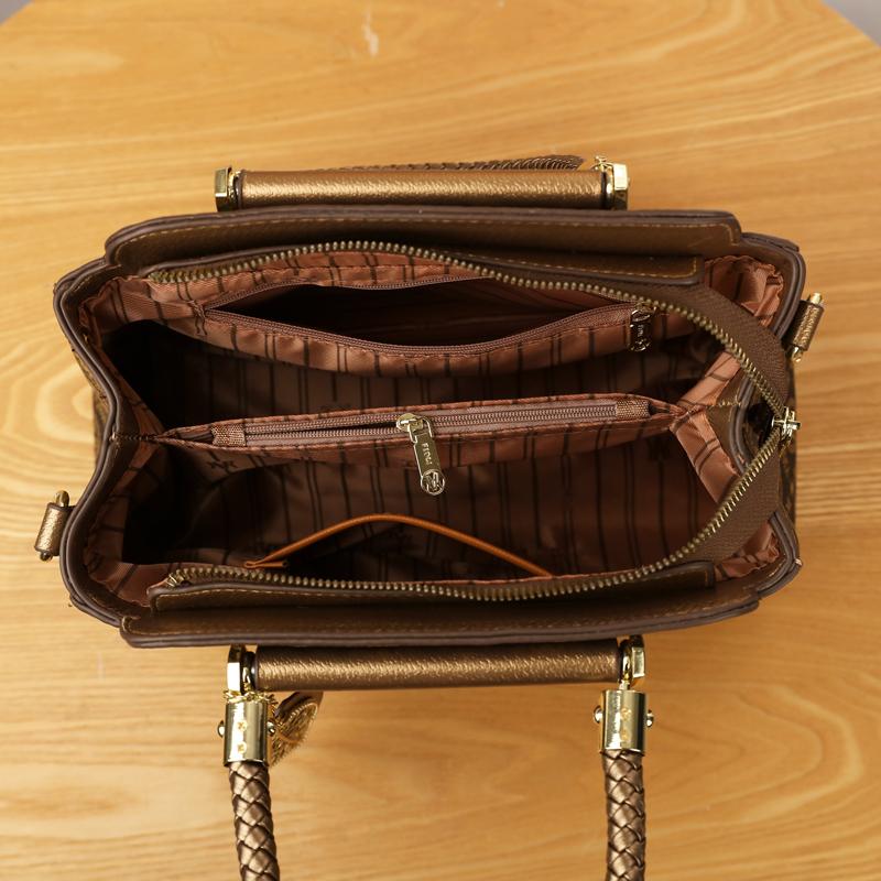 Retro Printed Letter Bag for Women  All-in-one Crossbody  Senior Texture  Elegant