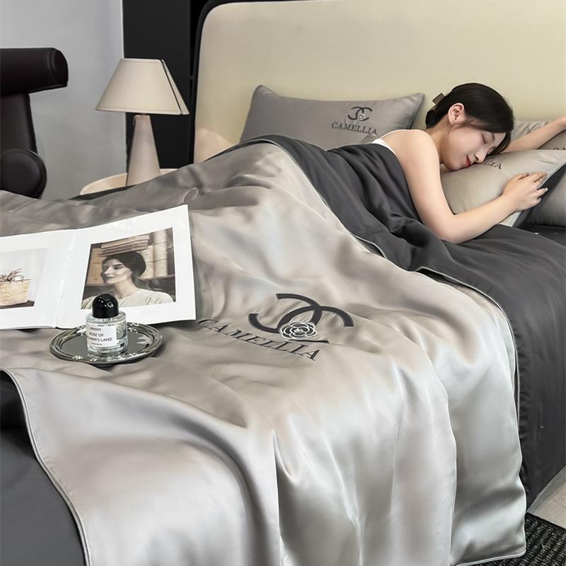 Luxurious Ice Silk Summer Quilt Set - Machine Washable, Air Conditioning Friendly, Double Size, Lightweight and Breathable.