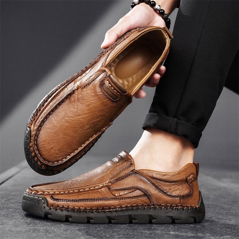 Fashion New High Quality Male Slip On Flats Non-Slip Outdoor Walking Shoes Trainers Leather Men Loafers Soft Cowhide Mens Casual Shoes