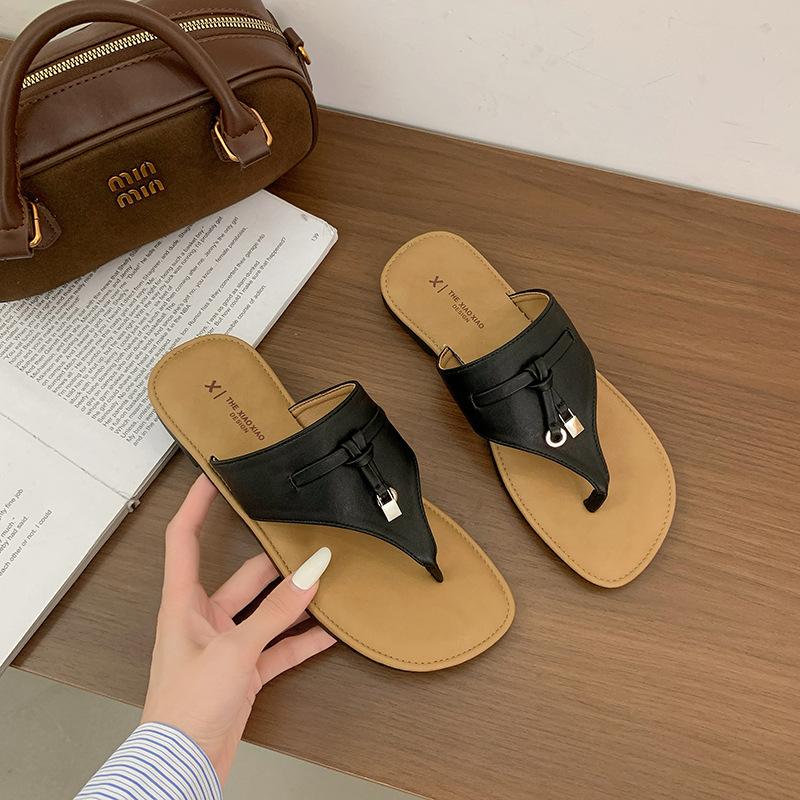 

Новая модель можно носить на улице, темпераментный носок, елочка, кисточка снаружи, плоский каблук, крутые шлепанцы женские весна и лето 40 чёрный